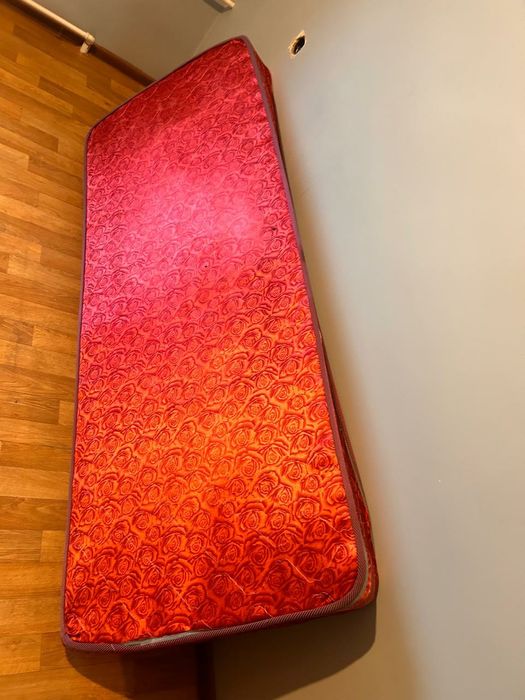 Матрас 190/80   ,