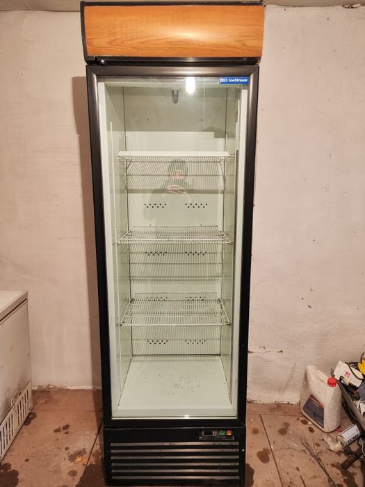 Холодильник рабочий