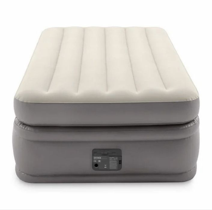 Надувной матрац в идеальном состояние