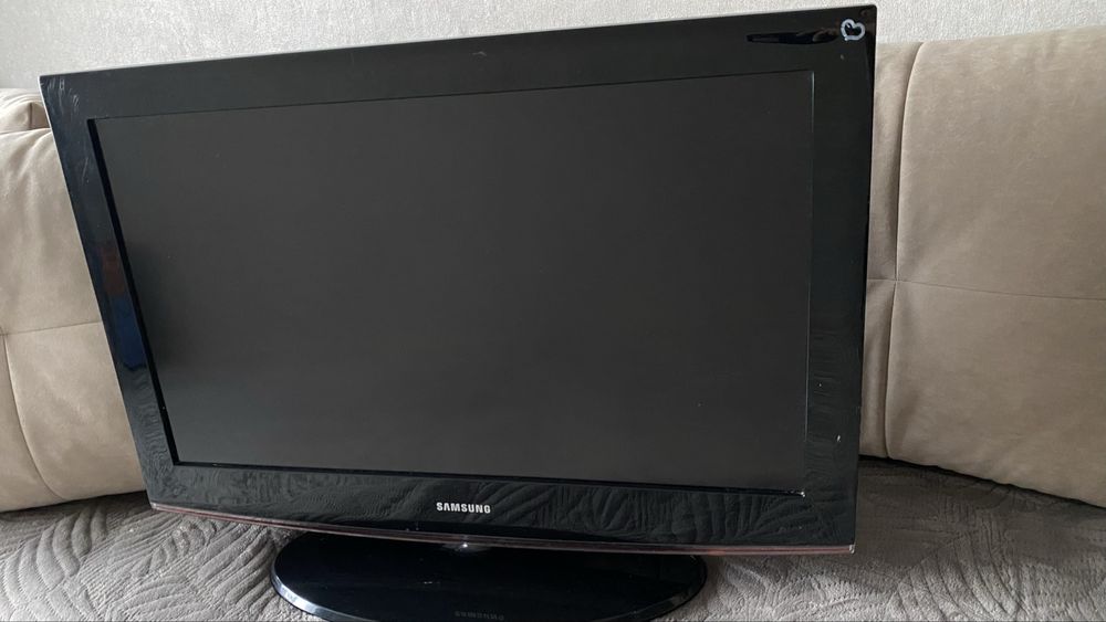 Продам телевизор Samsung