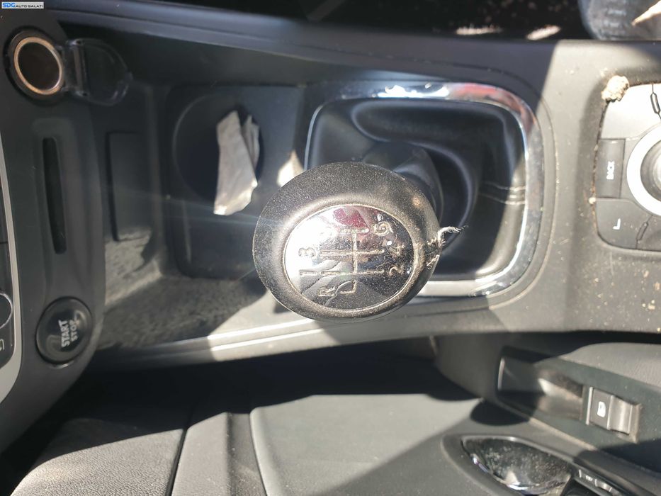 Nuca cu Manson Maneta Schimbator Viteze Manual 6 Trepte Renault Megane 3 2008 - 2016 [K5641]