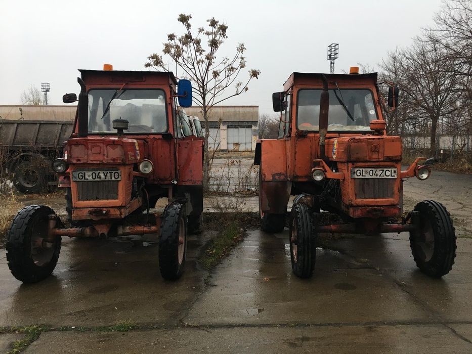 Tractor U650 3500€