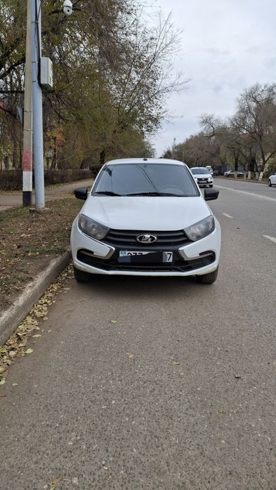Лада гранта 2019г