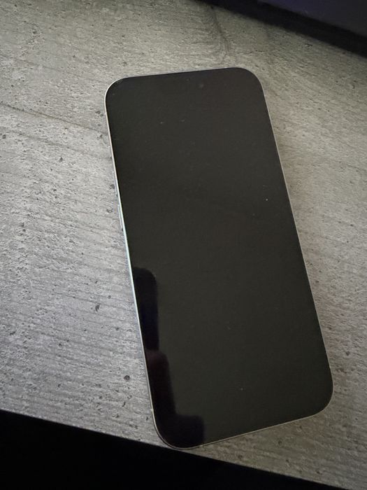 Vand iPhone 15 PRO 128gb