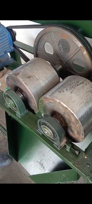 Дробилка измельчитель универсальный