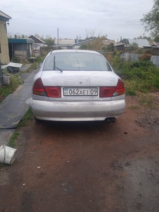 Мицубиси каризма