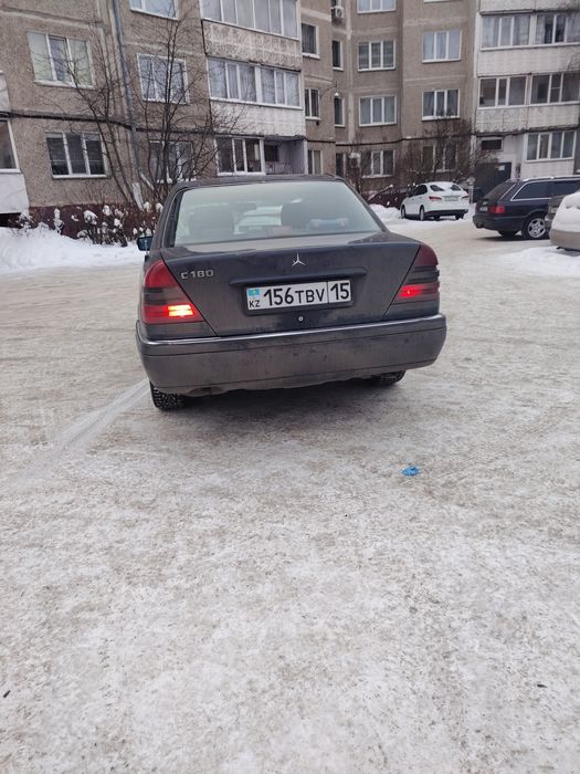 Продам мерседес с180 97  года