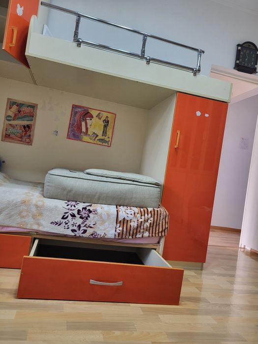 Детские кровати, шкафы, гарнитур детский