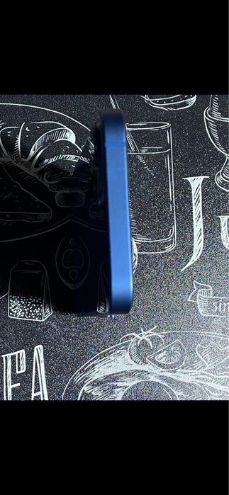 Продам айфон 13 торг