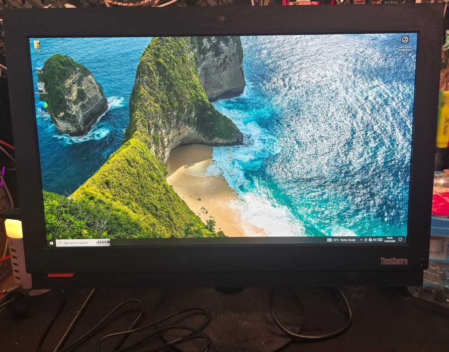 ALL IN ONE Lenovo ThinkCentre M800z, Intel i5 6400 8GB DDR4, SSD 128GB