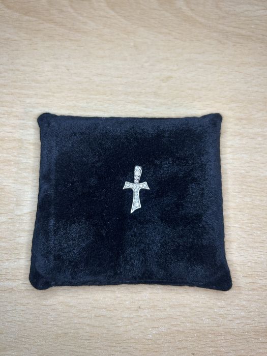 Сребърни медальони, пръстени и обеци