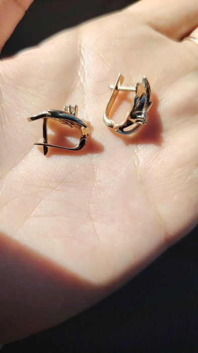 Продам серёжки 585