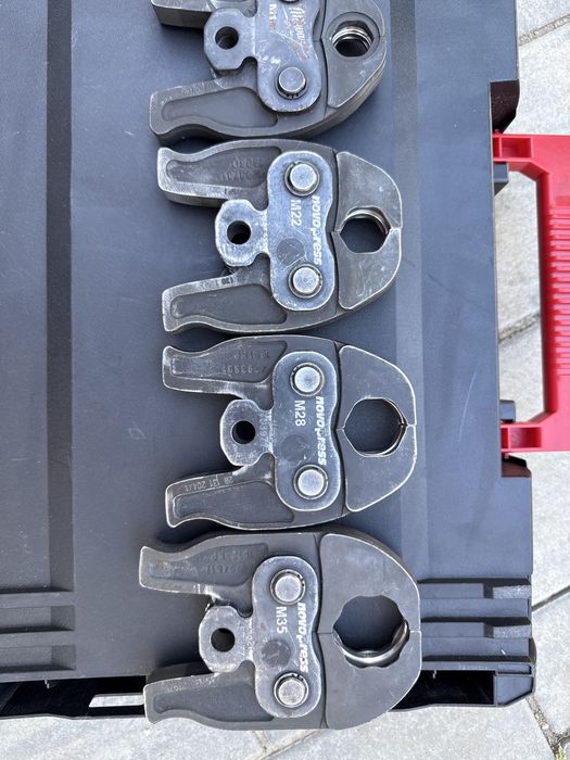 Vind bacuri sertizare Novopres ,Milwauke mini M15,18,22,28,35