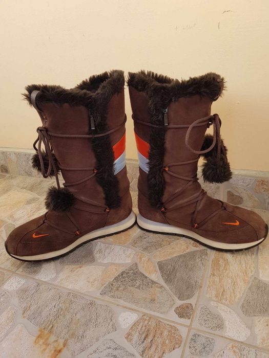 Оригинални ботуши"Nike"