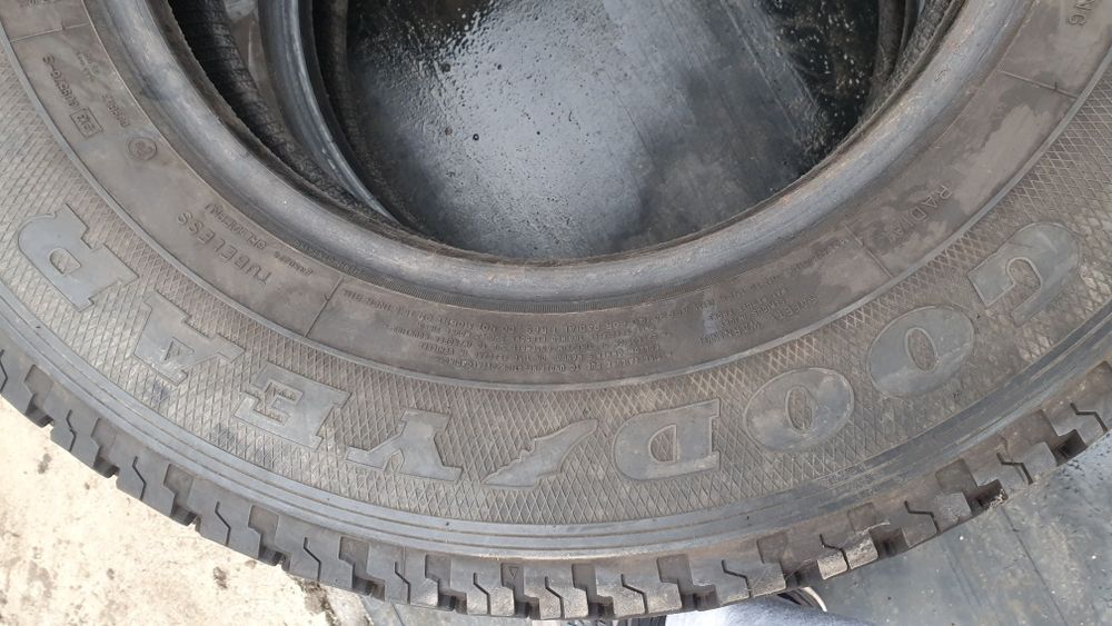 Гуми 205 16 С гуд йър