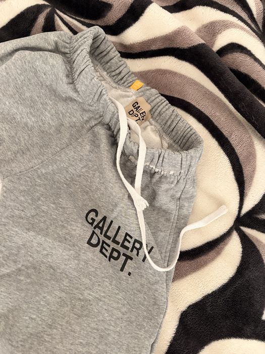 pantaloni gallery dept