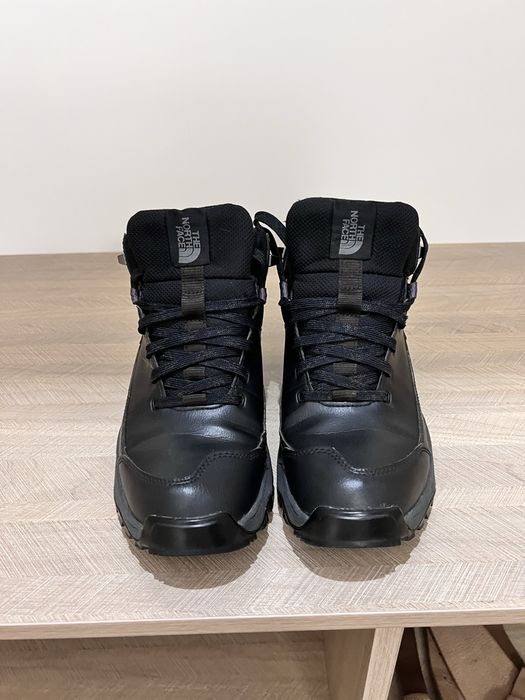 Кроссовки The North Face