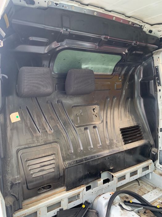 Panou Despartitor Habitaclu Ford Transit Connect 2017