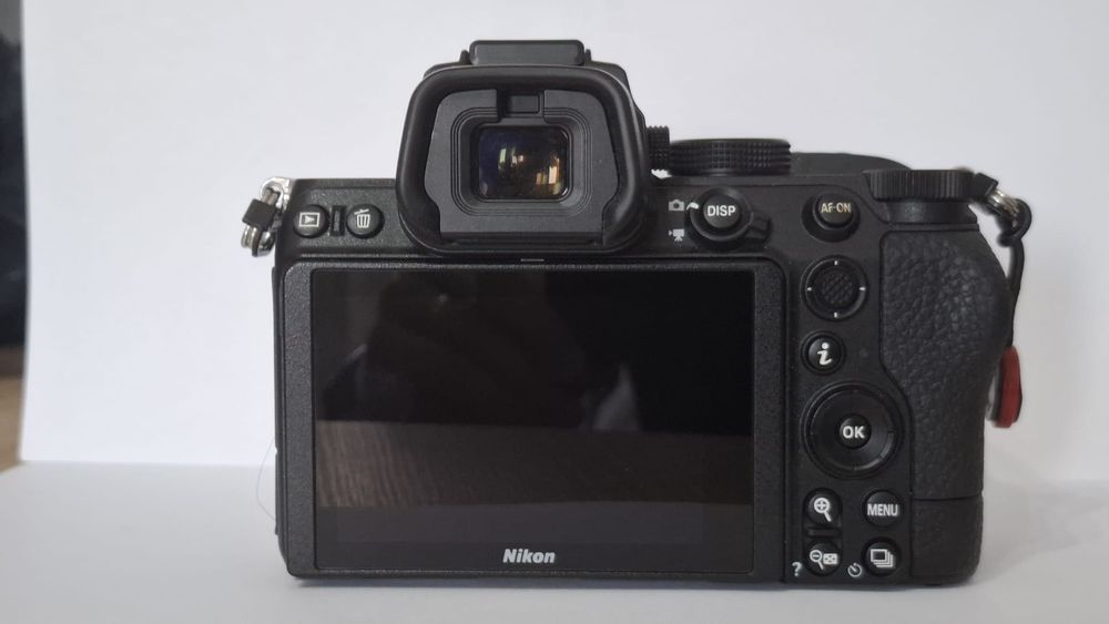 Nikon Z5 Mirrorless Body 3400 RON