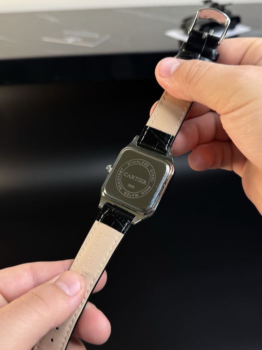 Erkaklar qo’l soati Cartier Santos