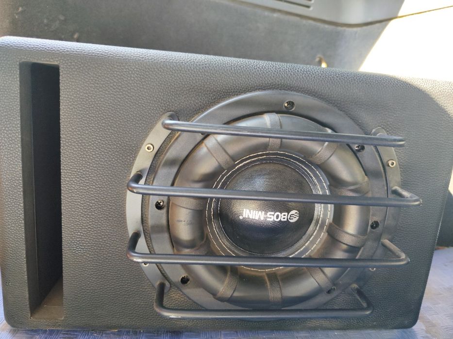 сабвуфер , буфер в машину