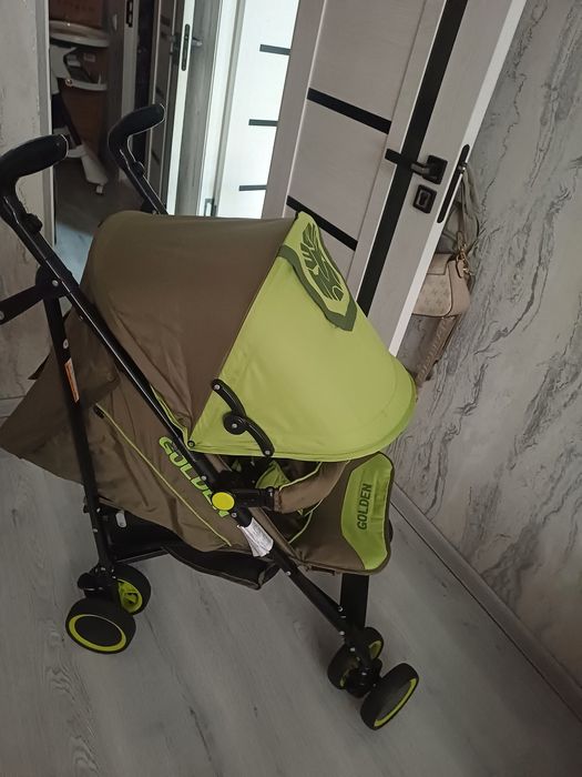 Продаётся фирменный трость коляска Golden baby