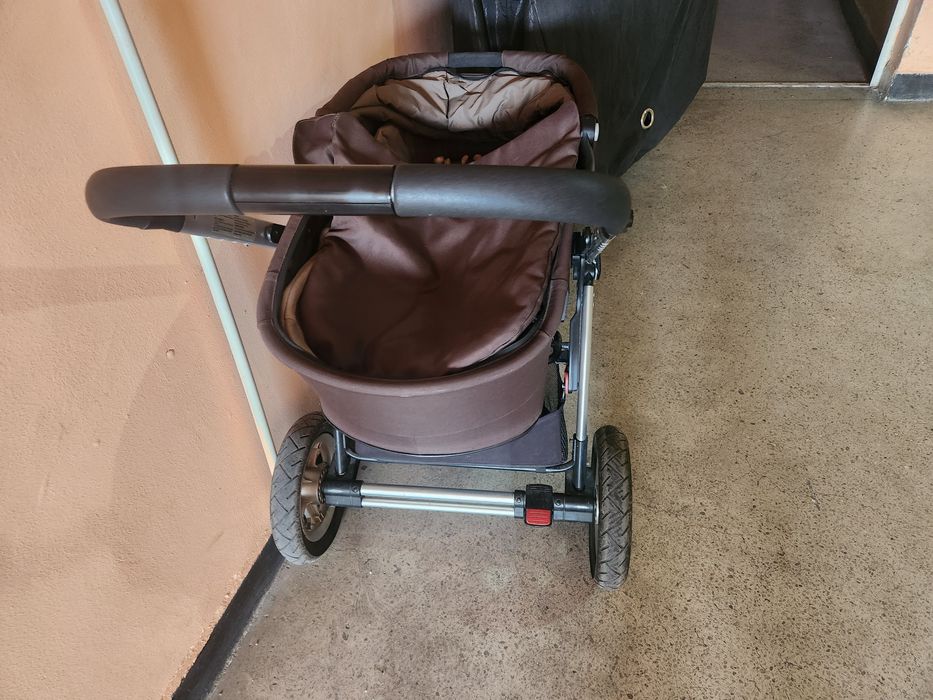 Маркова колчка за бебе