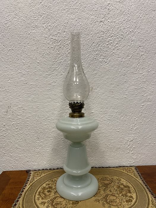 Стара френска газена лампа от разтопено стъкло