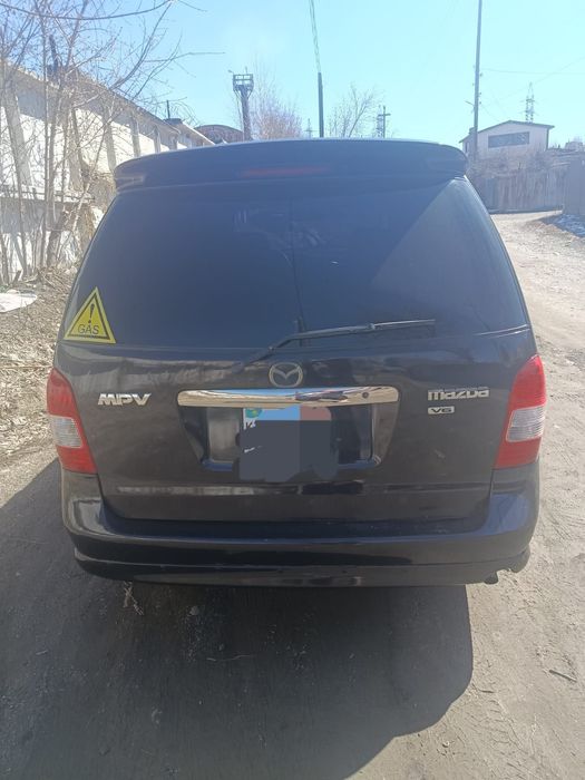 Продам Машину Мазда мпв