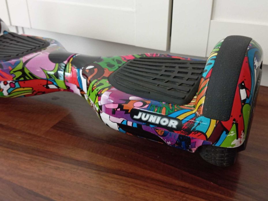 Vand hoverboard cu incarcator (bonus skateboard)