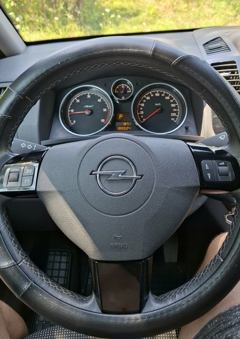 Vând sau Schimb tot cu automata ( 1.4 - 1.6 )