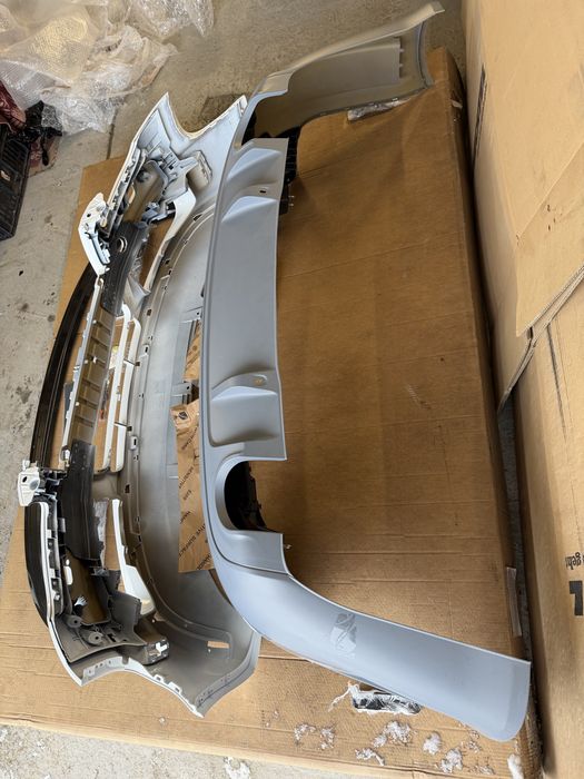 Оригинални нови Audi A4 B7 DTM предна и задна броня с карбонов лип