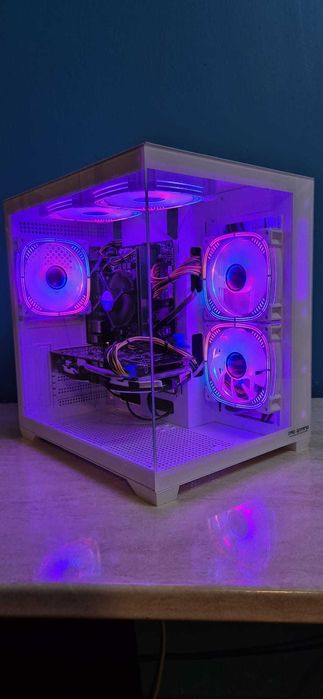 Calculator gaming, Placa Video 8GB , SSD 512GB 16GB Ram Procesor I5