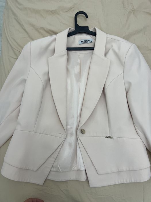 Дамско сако