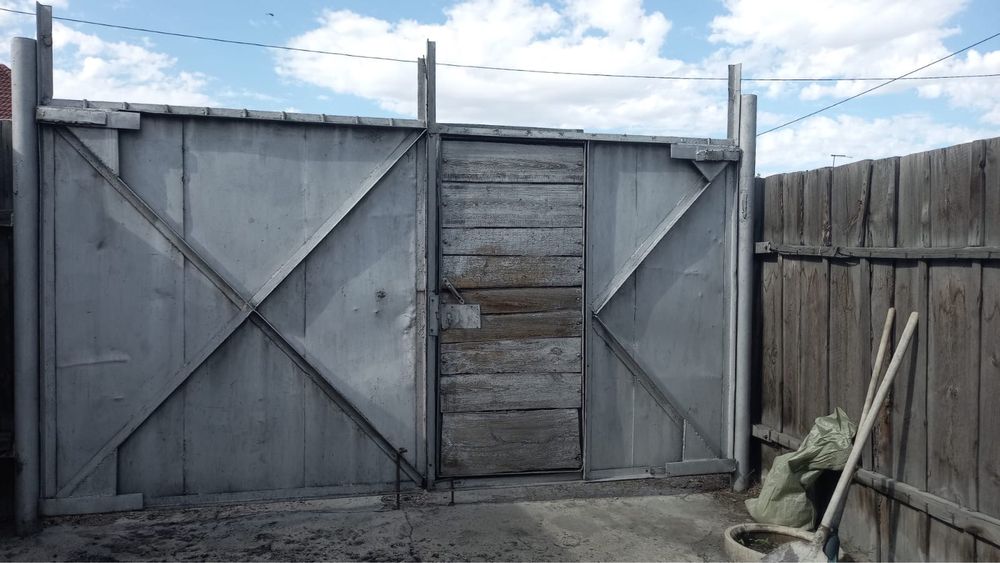 Продам железные ворота