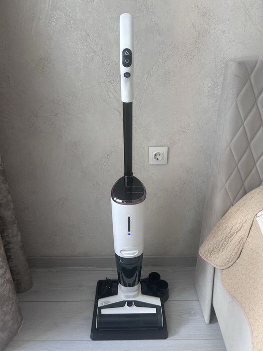 Продам моющий пылесос