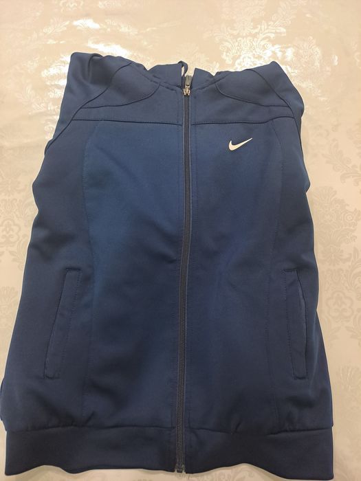 Nike зипка спортивная