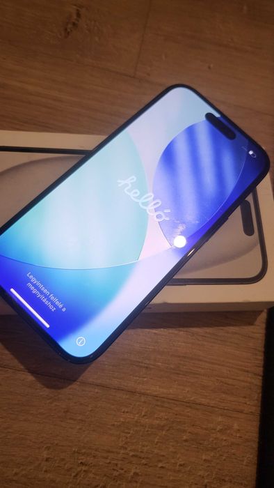 Telefon mobil  iphone 15 negru stare foarte bună