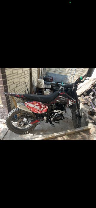 Мотоцикл эндуро 300