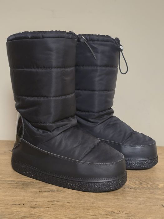 Love Moschino оригинални дамски апрески