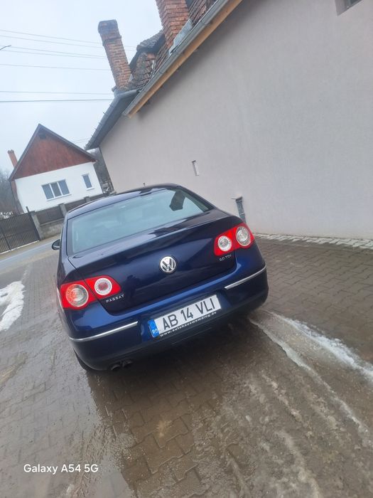 Vând passat b6 2000d