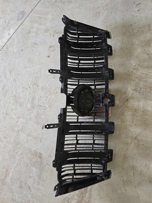 Grila toyota land cruiser 150. Impecabila fara defecte