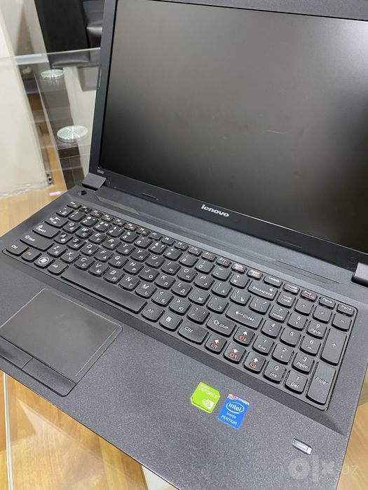 Noutbuk Lenovo B590