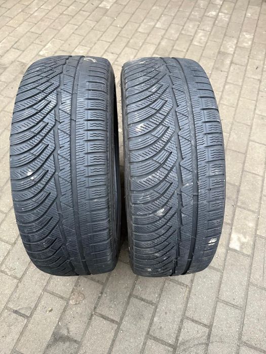 Anvelope 225 45 18 Michelin iarna