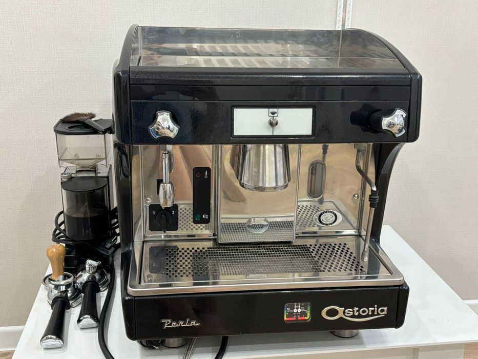 Продам кофемашинку недорого