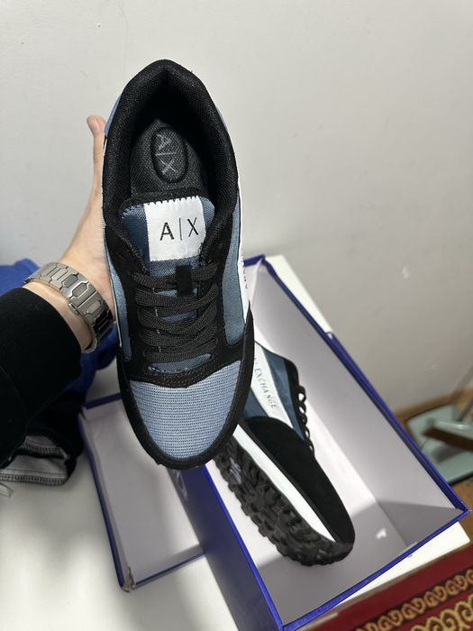 Новые кроссовки 39р