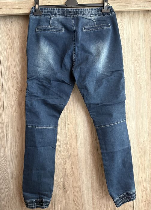 Подарявам Нови дамски дънки размер S