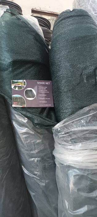 Plasa umbrire/garduri/schela cu tiv intarit si ochiuri de prindere!