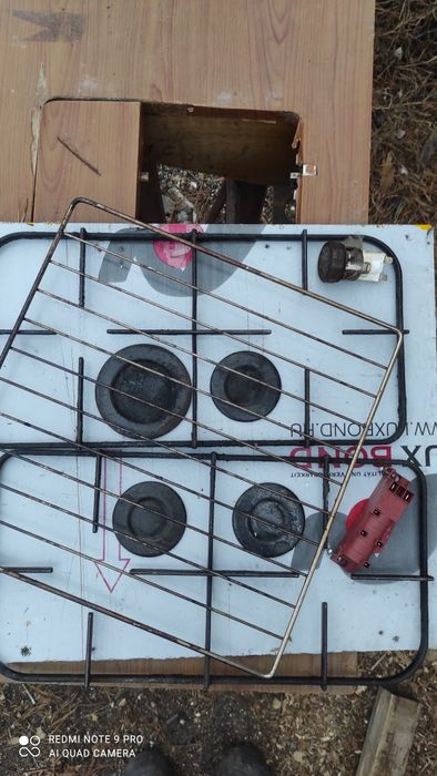 Решетки и кружки для  газовой плиты.