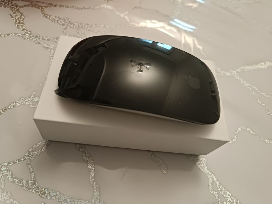 Apple Magic Mouse 2 (50 000тг)